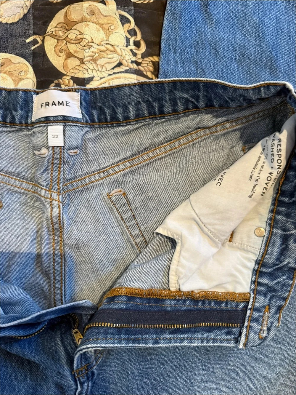 Frame | barrel jeans